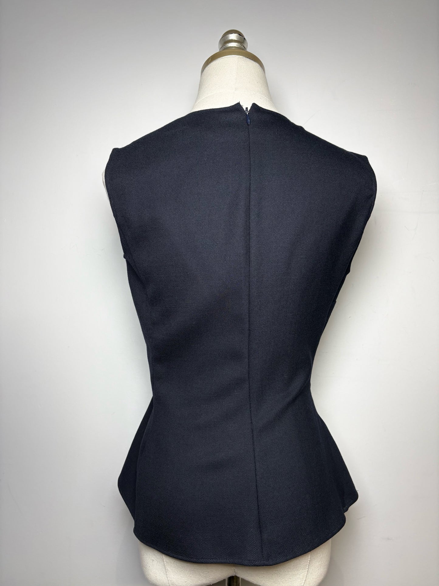 Women Size 38 (4 US) Jil Sander Black Sleeveless 100% Wool Pre-owned Top