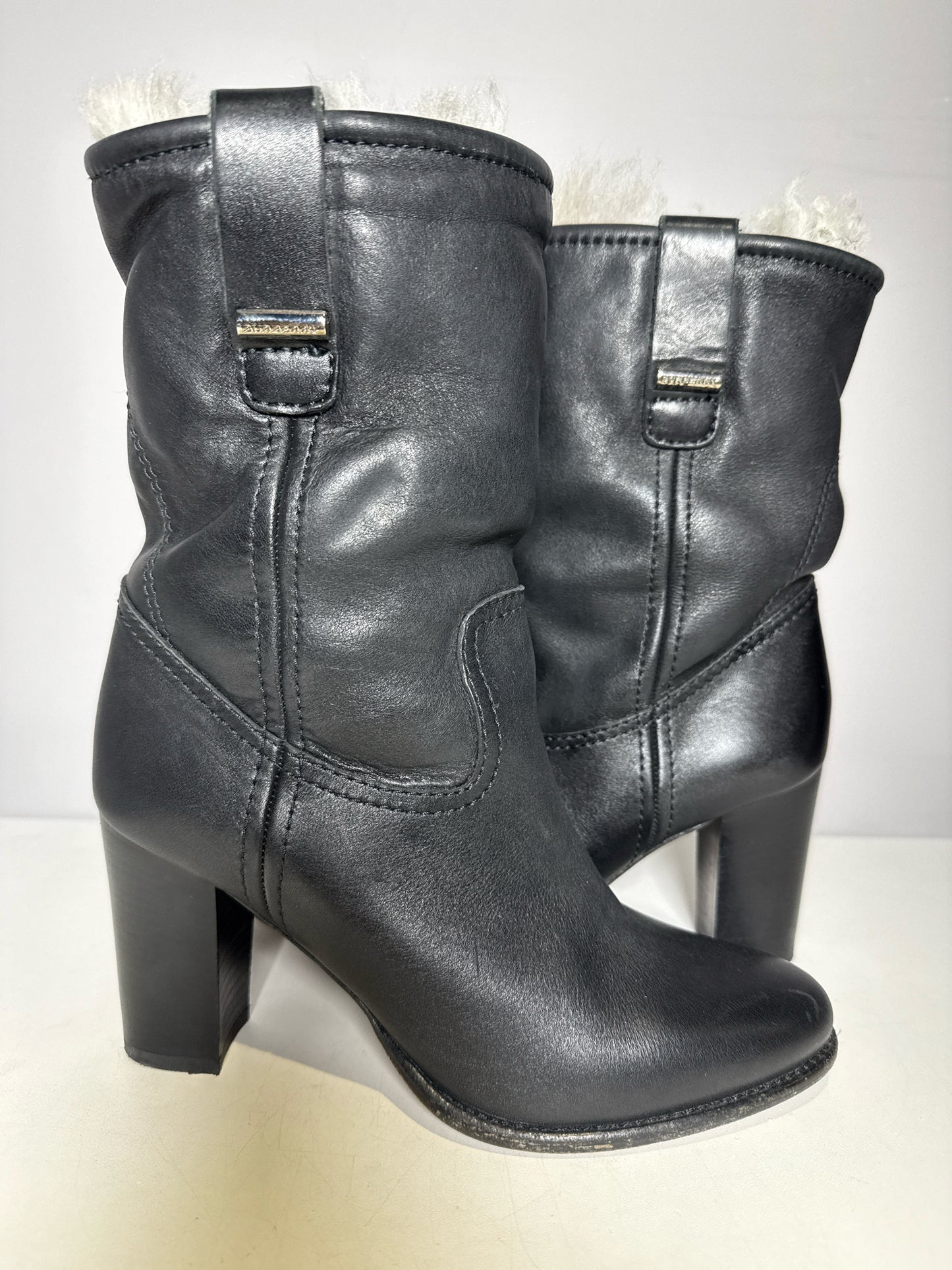 W Shoe Size 37.5 (7 US) Burberry Black Leather Shealring Lined Boots