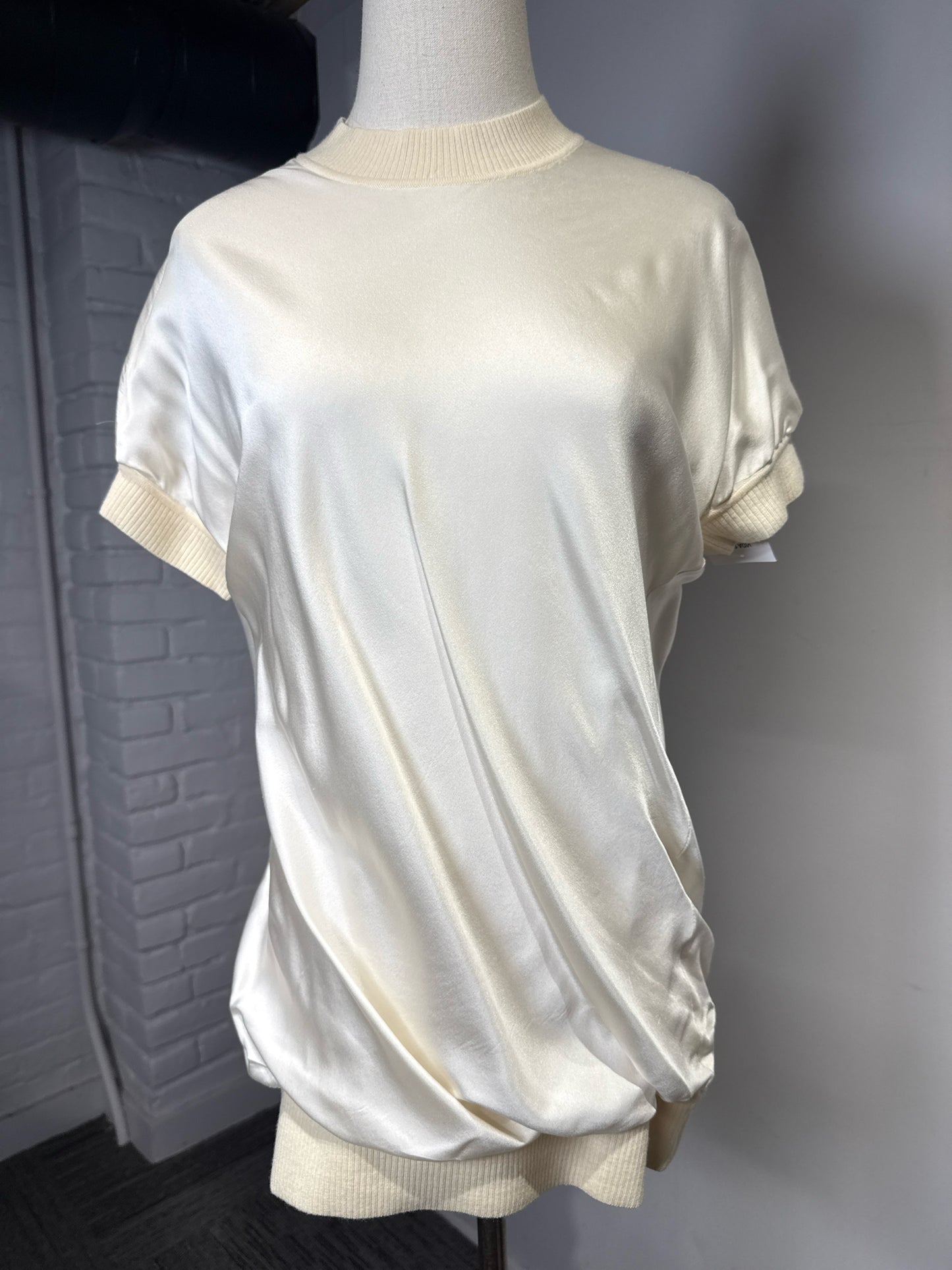 Women Size M Joseph Off White Solid Wool, Silk Sweater