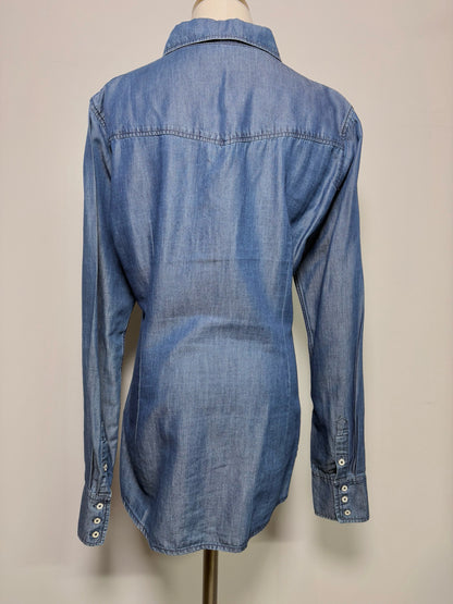 Women Size 40 (8) Escada Sport Blue Solid Shirt