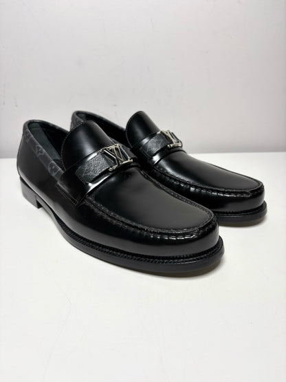 Louis Vuitton Black Leather Solid Mens Shoe Size 8M Men's Pre-owned, NWT Loafers
