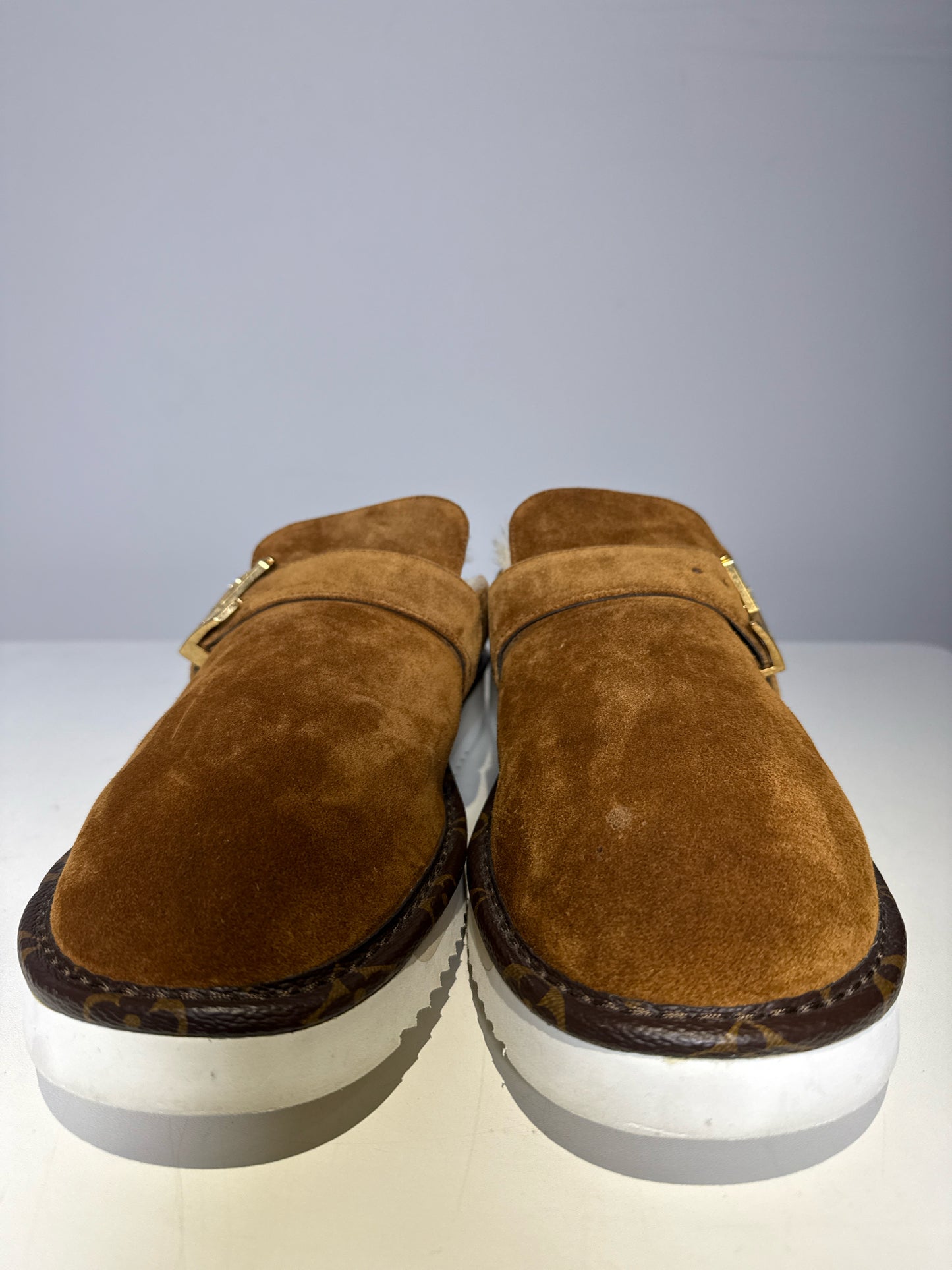 Louis Vuitton x NIGO Shearling-lined Brown Suede Men's Slippers LV2 Collab Pre-owned
