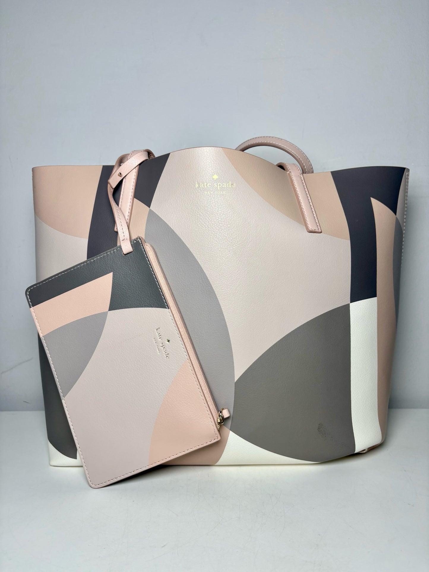 Kate Spade New York Print/Solid (Reversible) Pure Leather Pre-owned Tote Bag