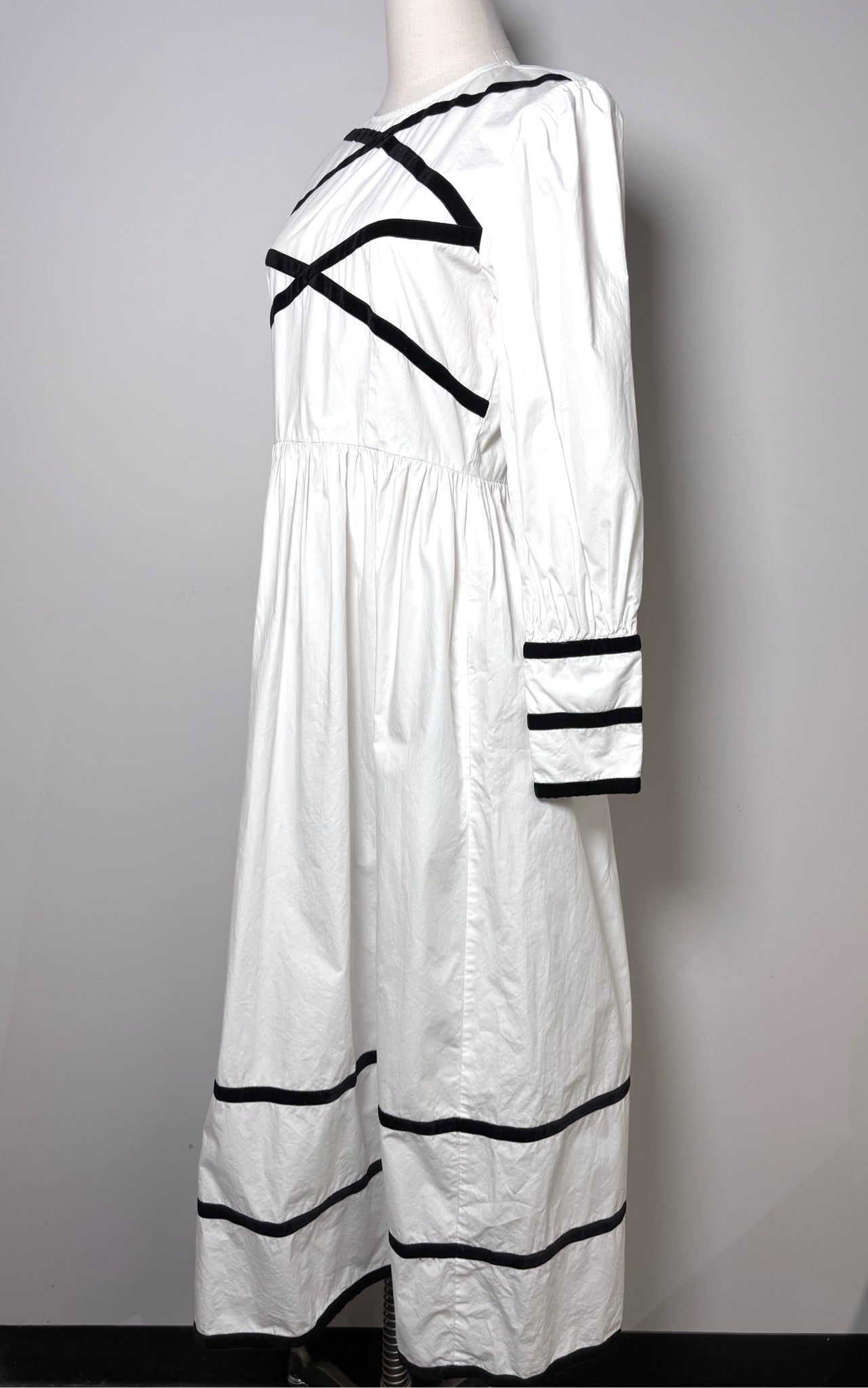 Women Size 10 batsheva White Solid Cotton Dress