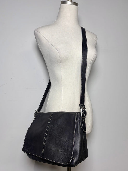 Women's Coach #9570 Hampton Legacy Black Flap Leather Pre-owned