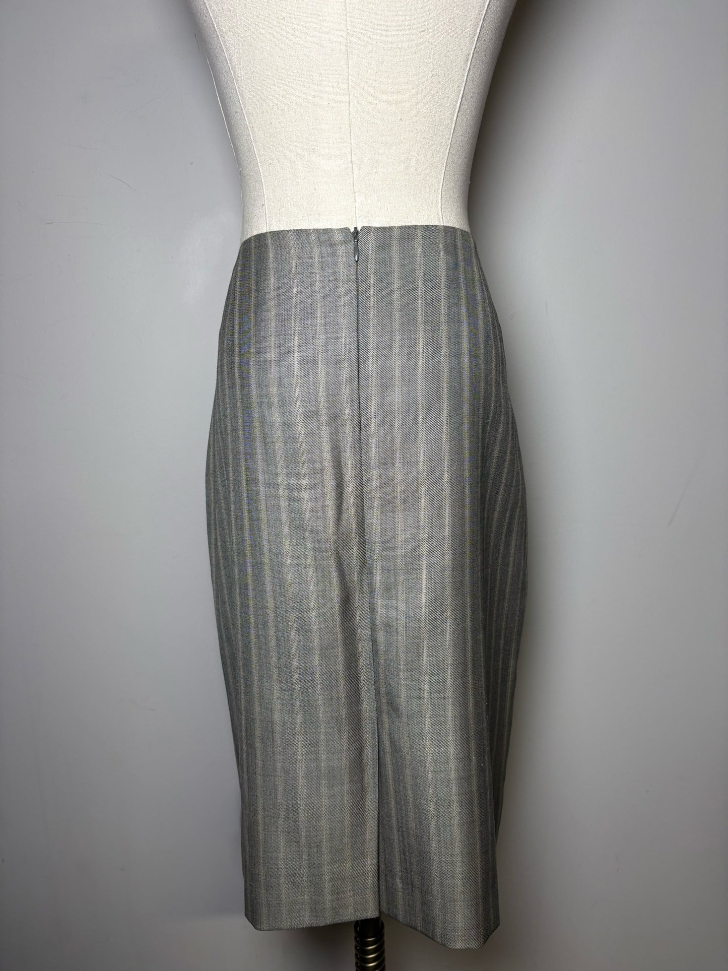 Women's Size 42 Escada Gray Pinstripc Pencil Pre-owned Skirt
