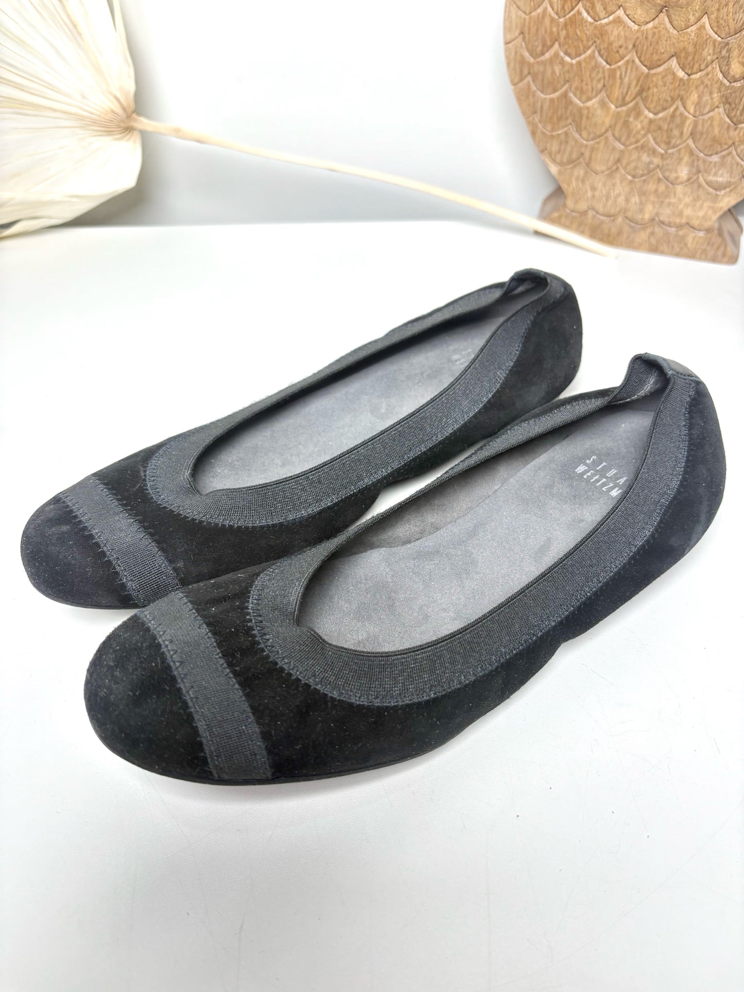 W Shoe Size 6.5 Stuart Weitzman Black Suede Pre-owned Flats