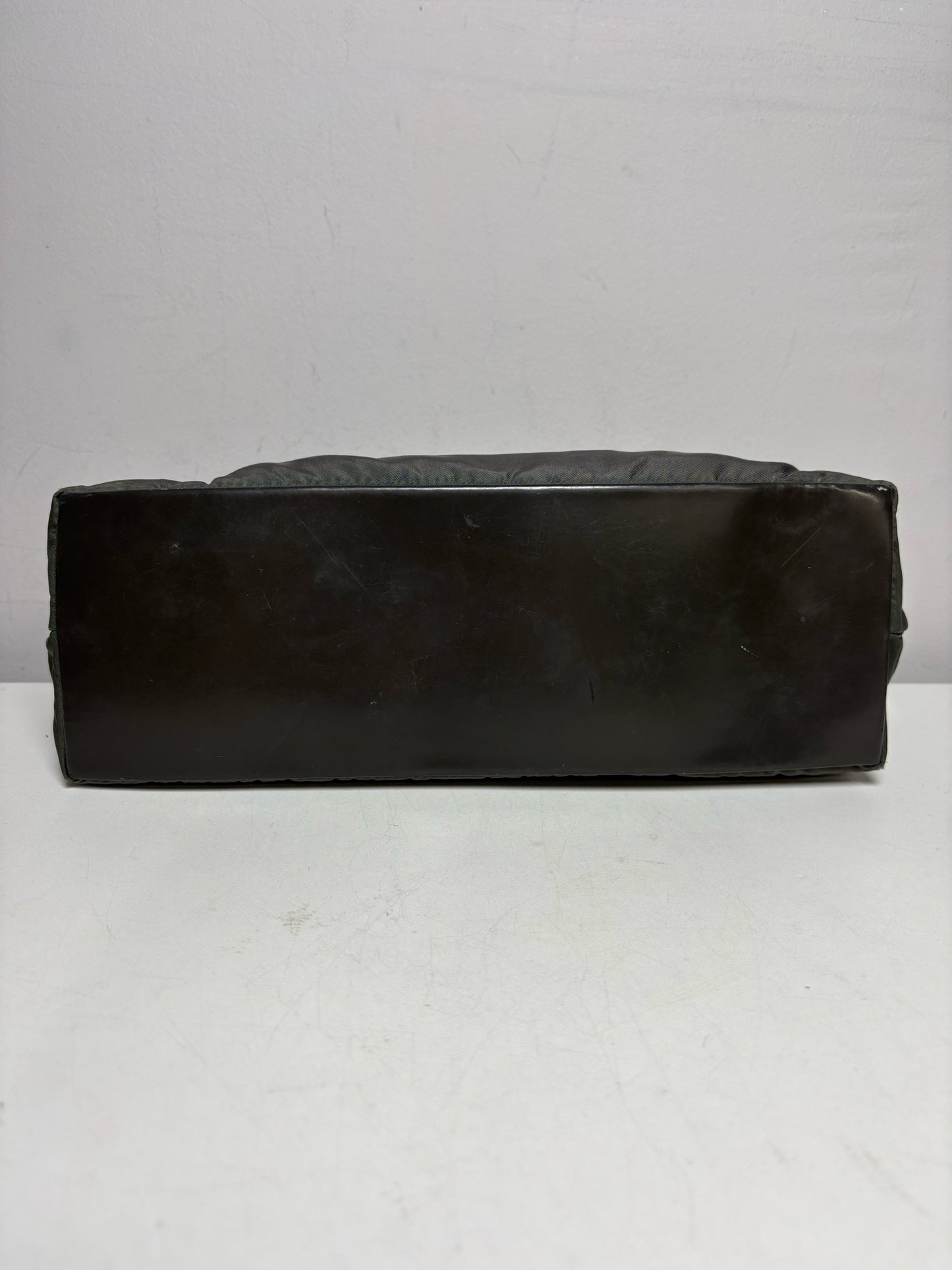 Women's Prada Tessuto Spazzolato Gray Nylon Leather Vintage Y2K Rare Pre-Owned Small Purse