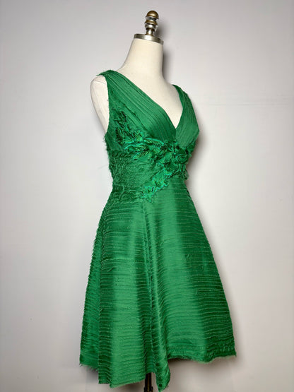 Women Size 12 Marchesa Notte Emerald Green Floral Applique Pre-owned, NWT Dress