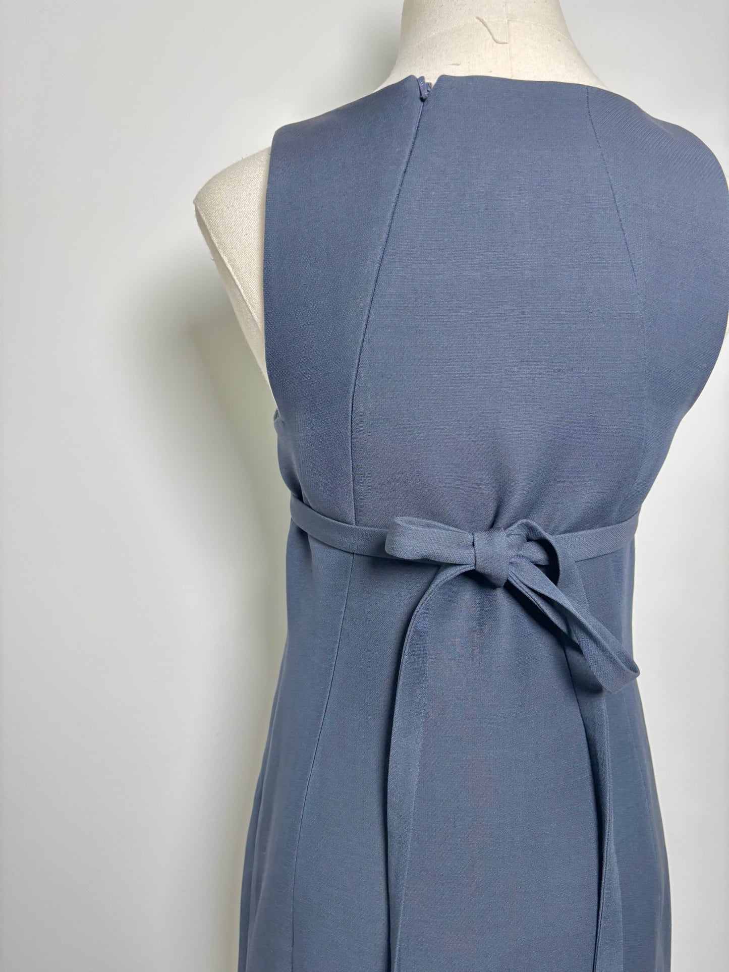 Women Size 6 Ralph Rucci Navy Solid Wool, Silk Fit & Flare Dress