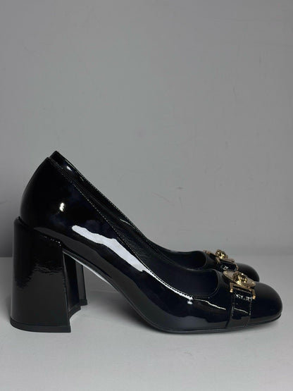 W Shoe Size 38 (8 US) Versace Black Patent Leather Women's Pre-owned Pump