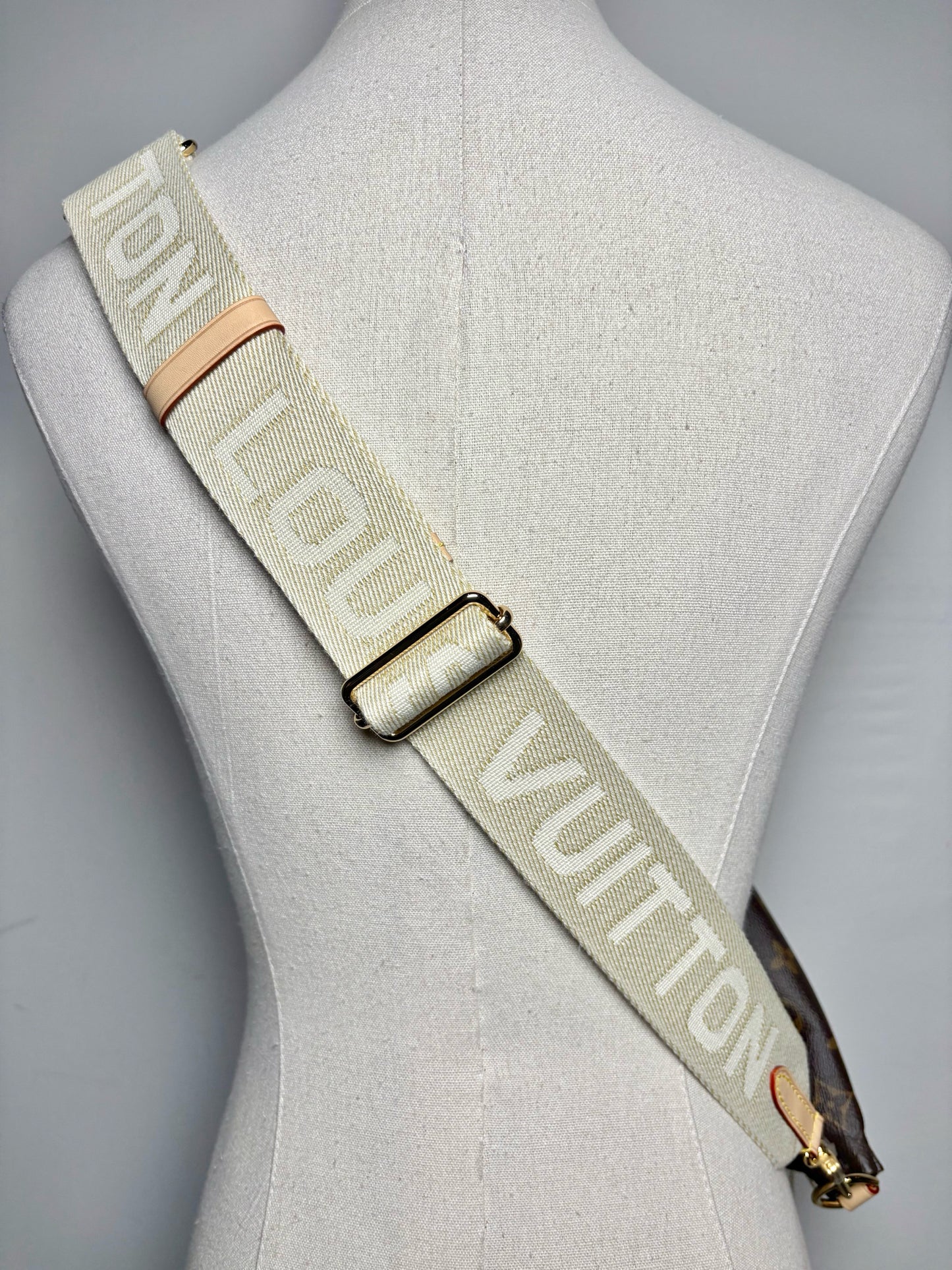Louis Vuitton High Rise Brown Monogram Sling/Bum Bag NWT Pre-owned