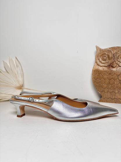 W Shoe Size 39.5 (8.5/9 US) Aeyde Metallic Silver Leather Cowhide NWOT Pump