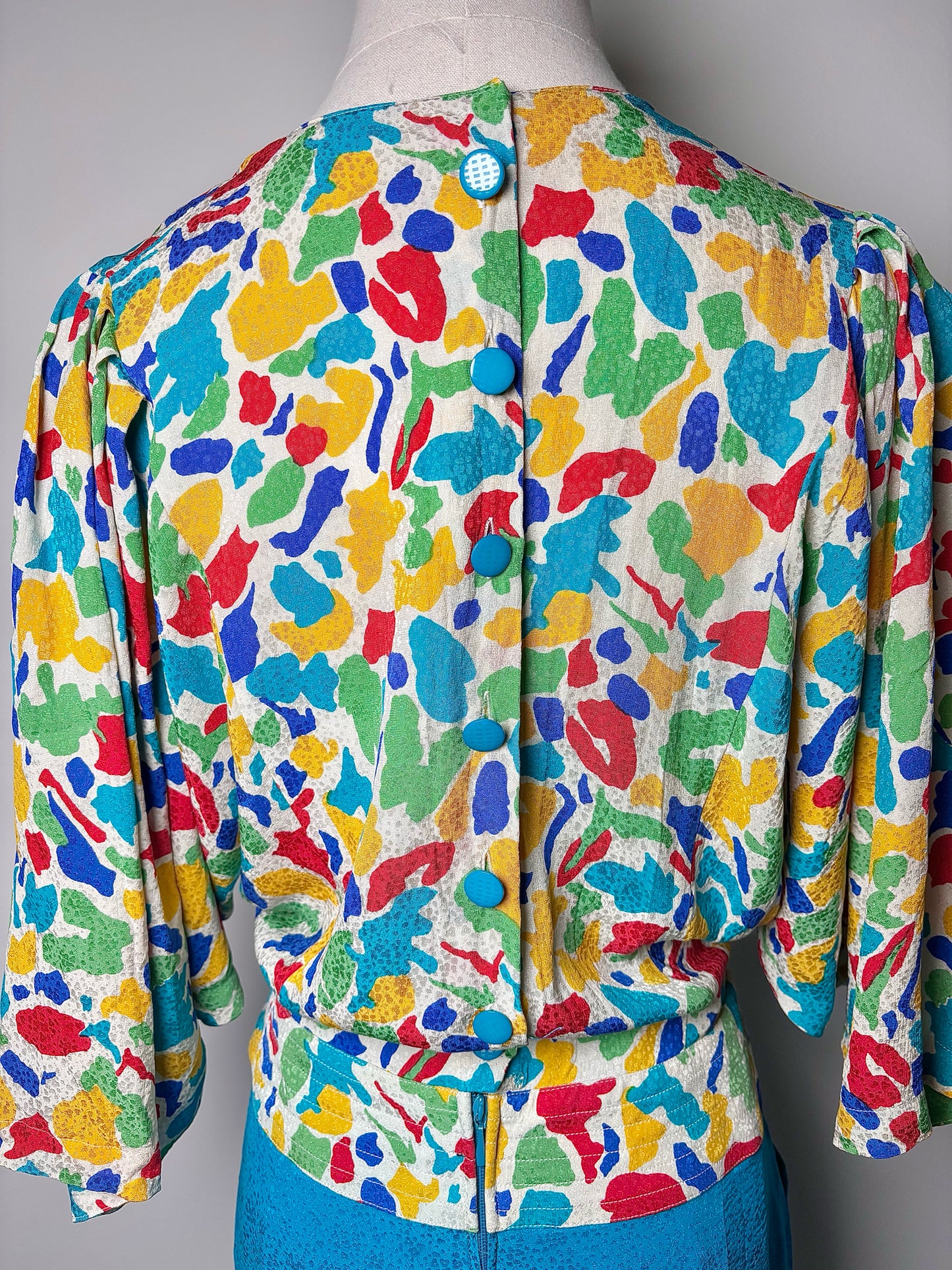 Women Size 6 Louis Feraud Yellow, red, white, green, blue Print Silk Dress
