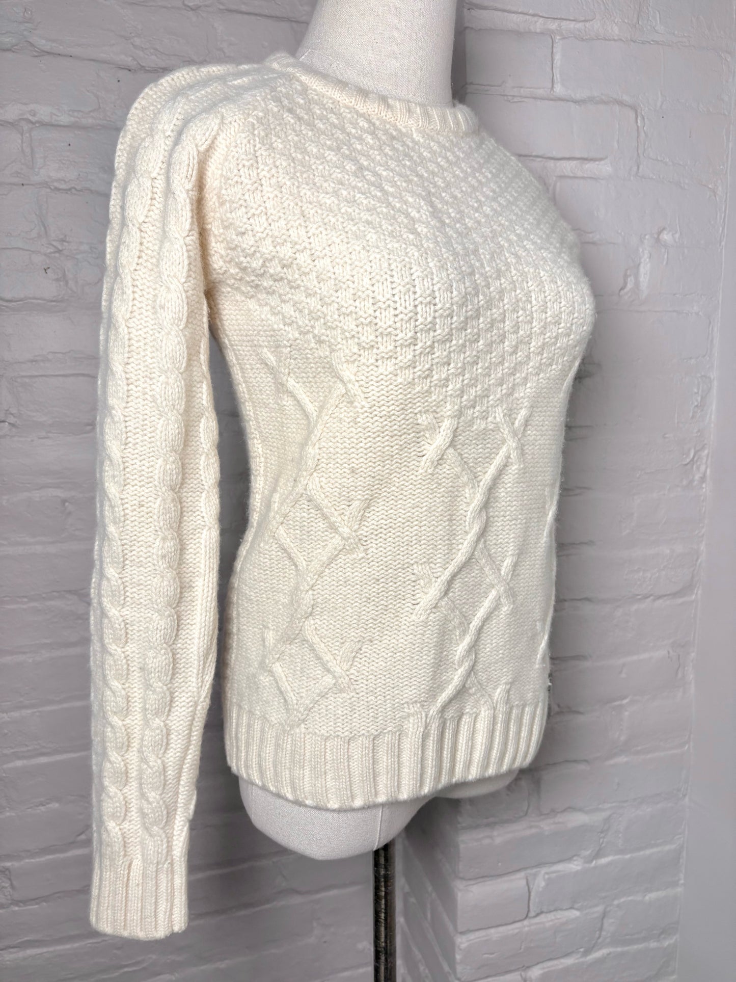 Women Size S Barbour Cream Cable knit Wool Sweater