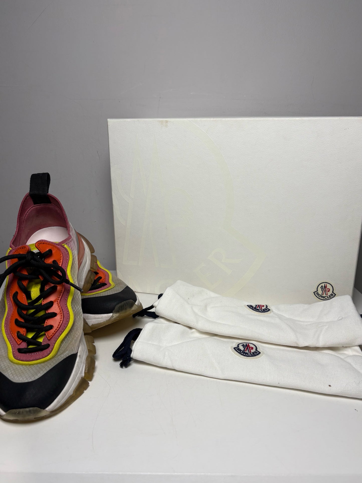 W Shoe Size 7 Moncler Leave No Trace Multi-Color PVC Pre-owned Sneakers