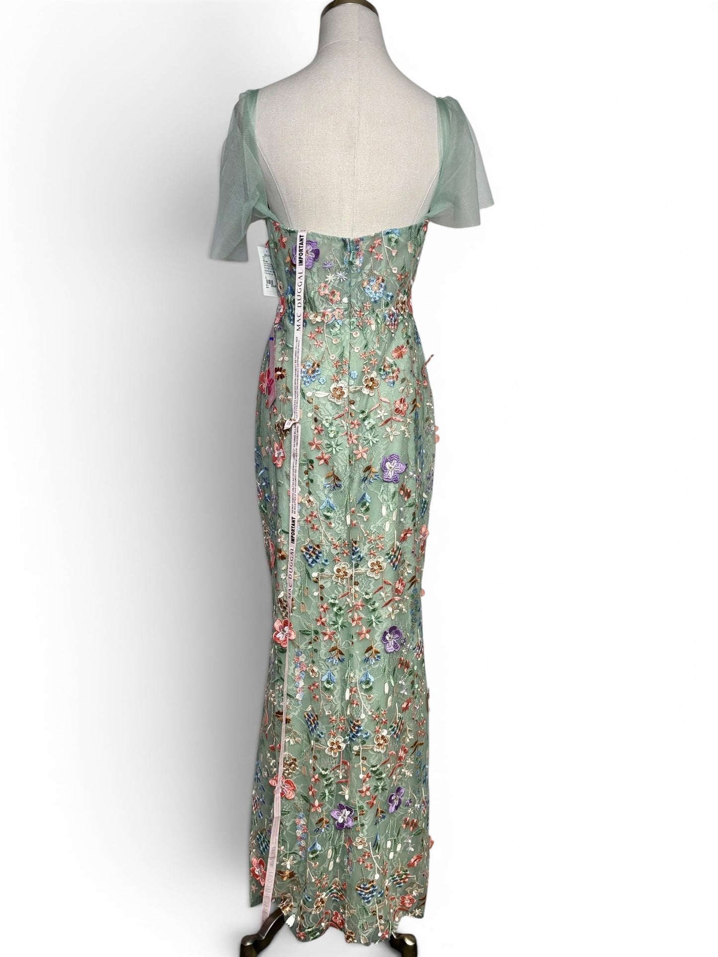 Women Size 8 MacDuggal Green Floral Women's NWT, Pre-owned Gown