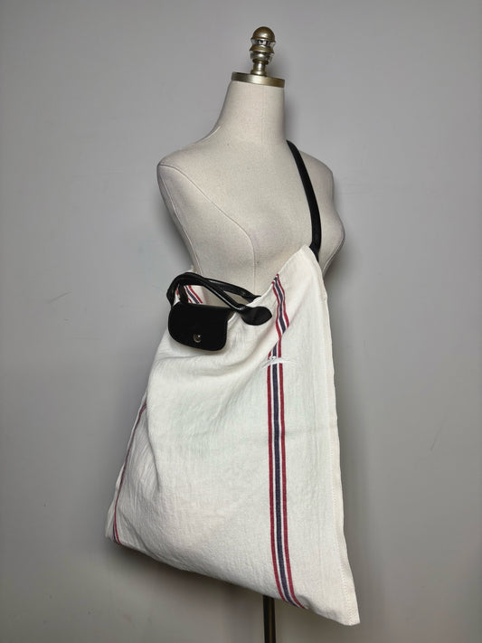 Longchamp Solid w/Stripe Accents Linen Pre-owned Off-white Cowhide Trim Purse