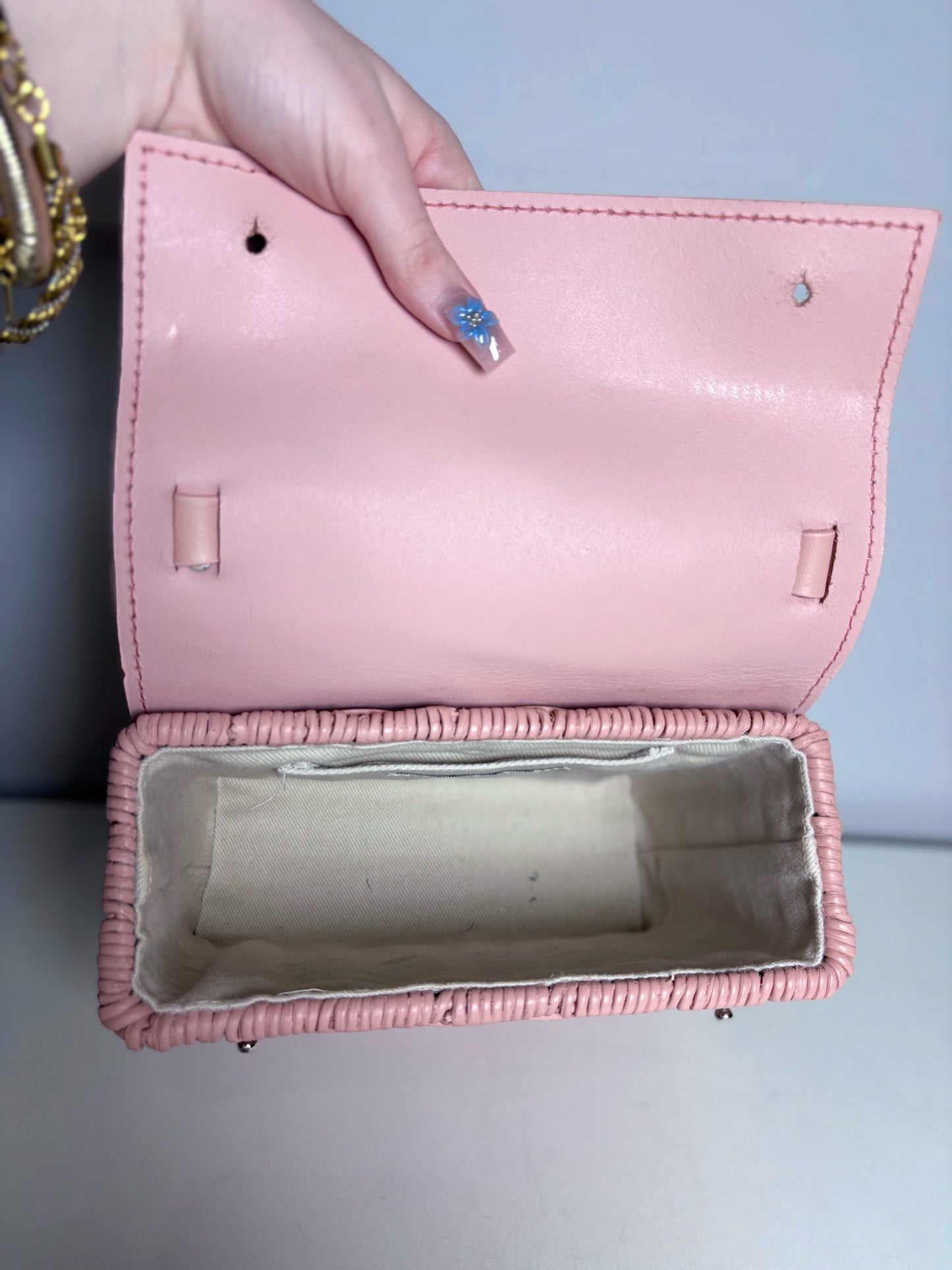 Wicker & Leather Wicker Wings Pre-owned Pink Small Purse