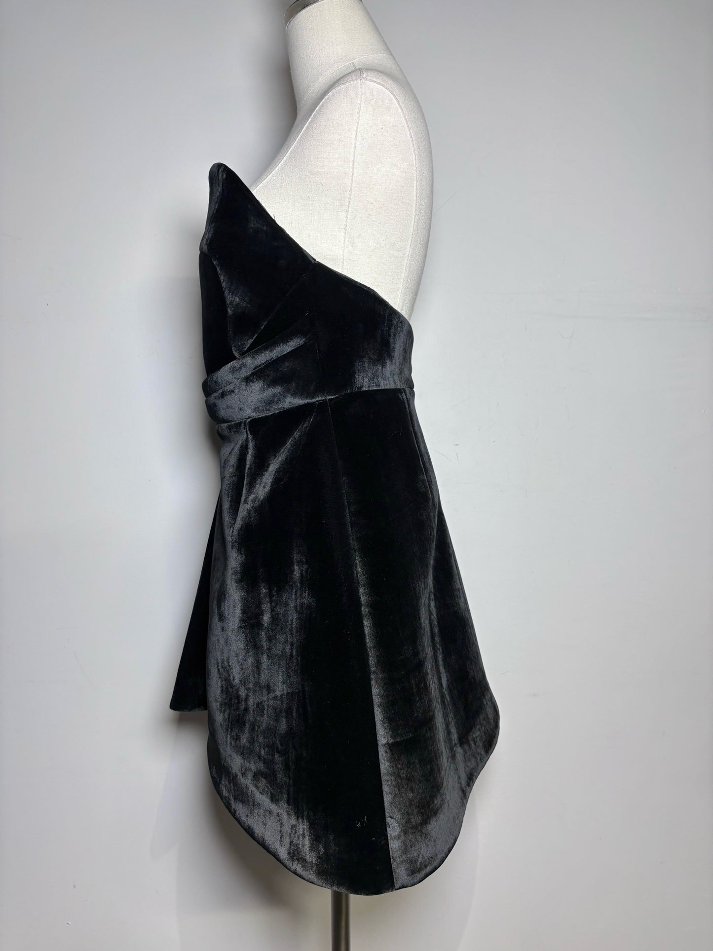 Women Size 6 Brandon Maxwell Black Asymmetric Fit, Flare Velvet Cocktail Dress