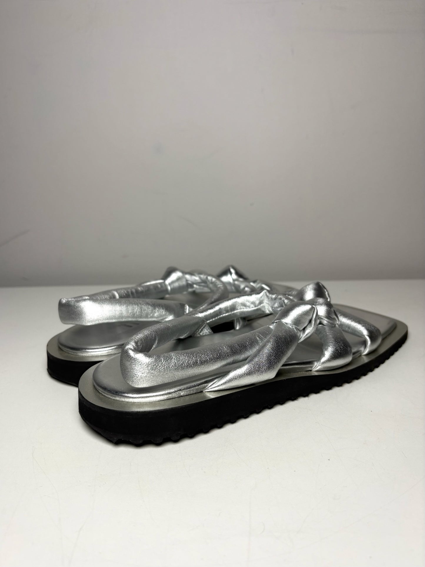 W Size 37.5/38 (Estimated) Tibi Byron Metallic Silver Lambskin Pre-owned Flats