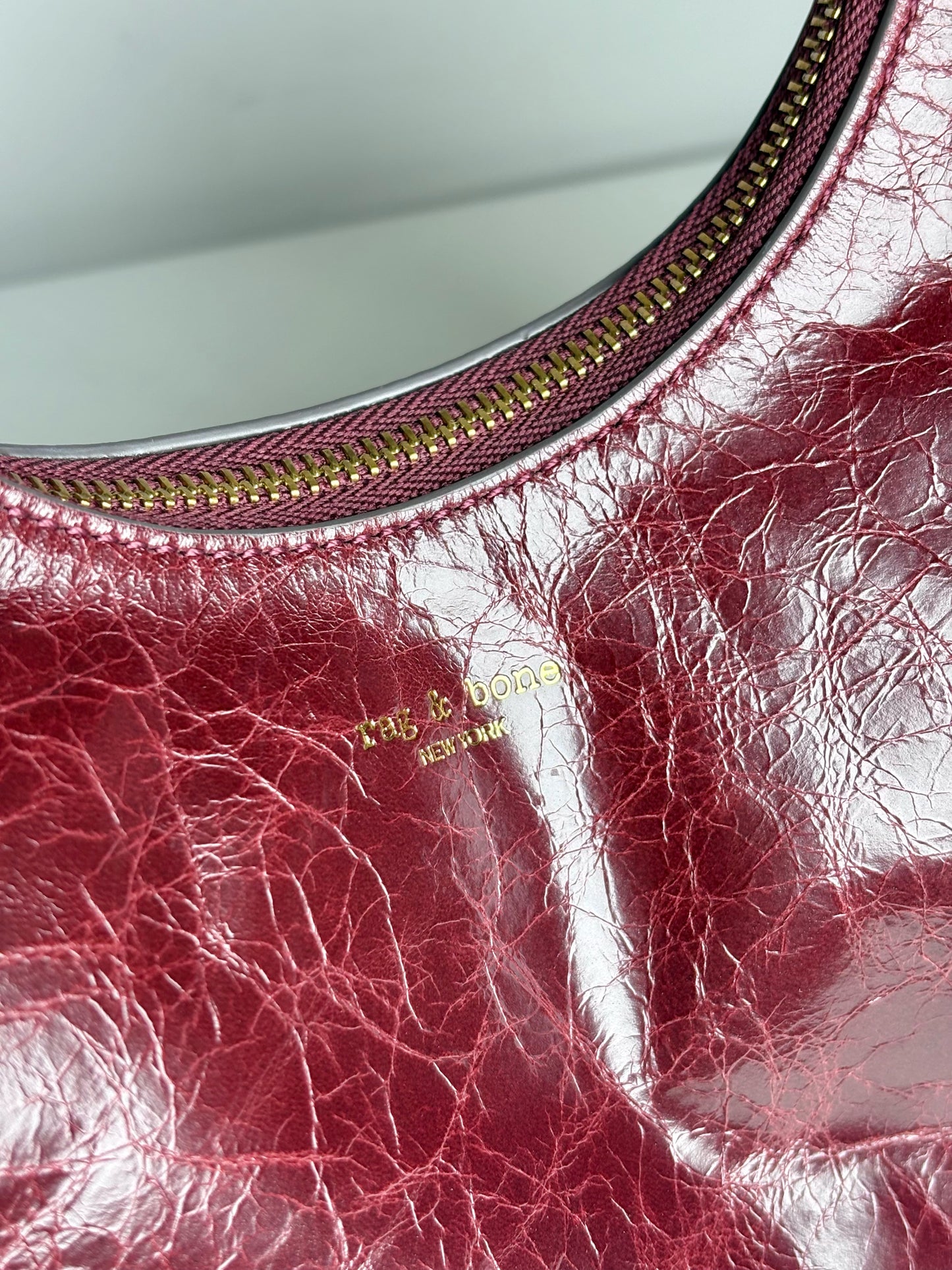 Rag & Bone Hudson Cracked Leather Pre-owned Burgundy Hobo Bag