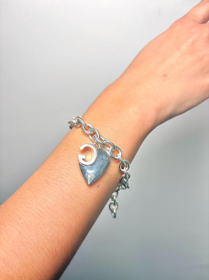 Gucci G- Heart Pre-owned Bracelet