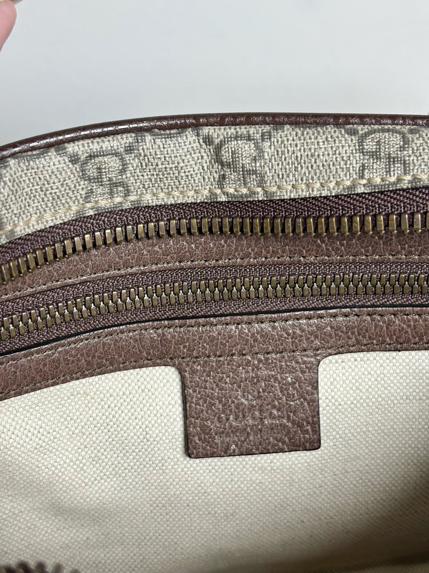 Gucci Monogram Coated Canvas Like-New Brown Small Purse