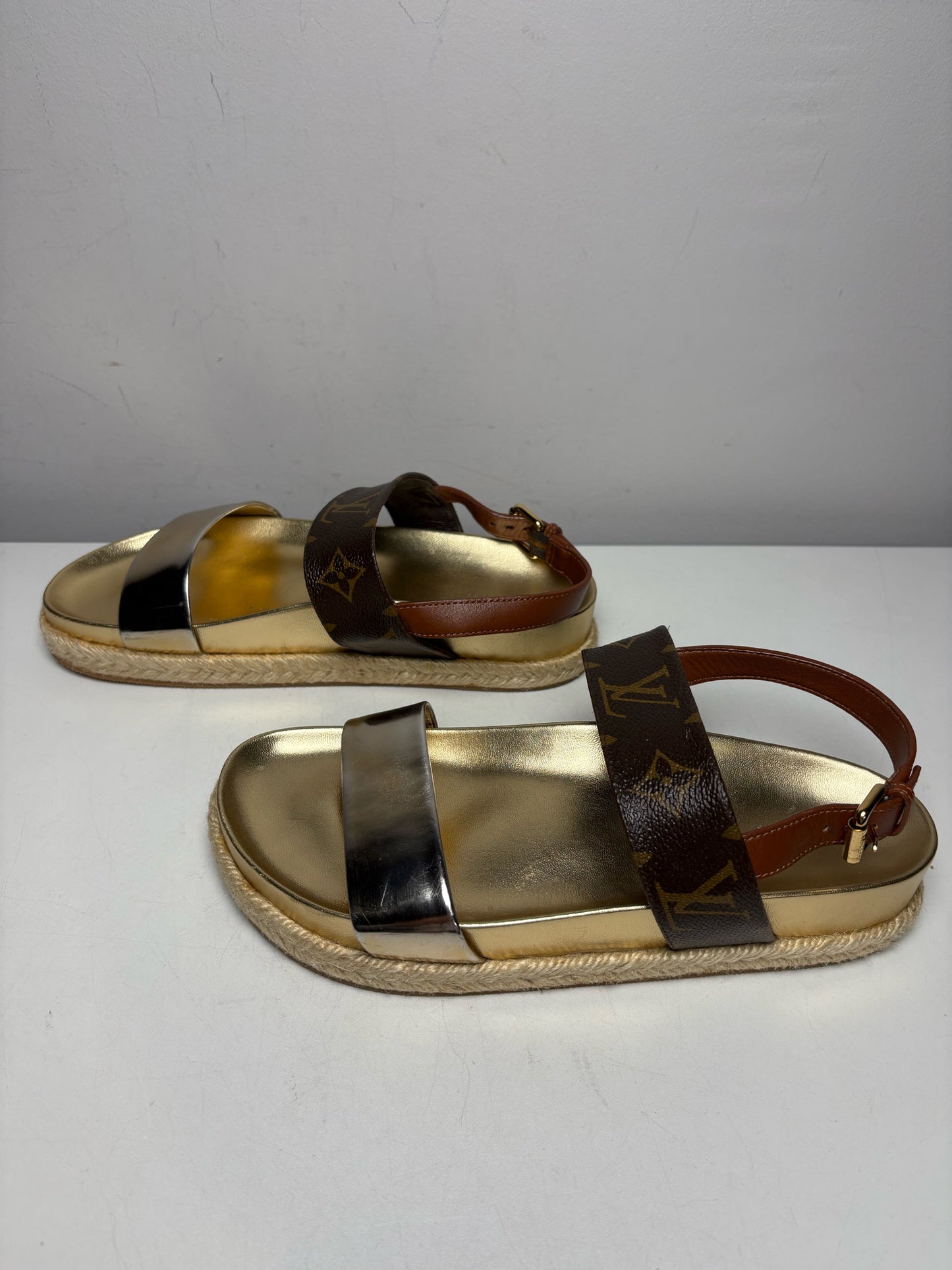 Women's Shoe Size 37 Louis Vuitton Odyssey Gold Brown Leather Authentic Pre-Owned Espadrille Sandals