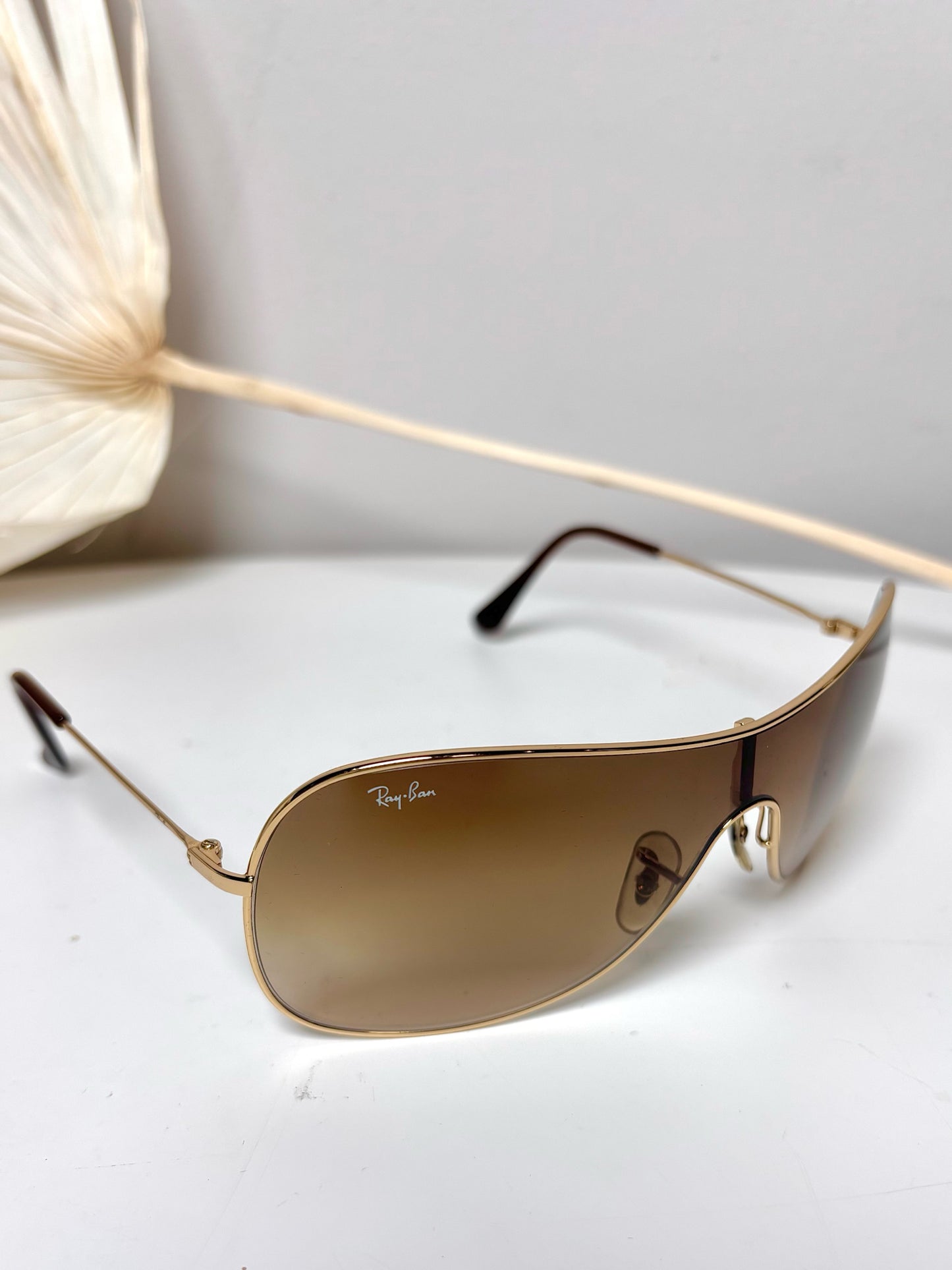 Metal Ray Ban Brown, gold Sunglasses