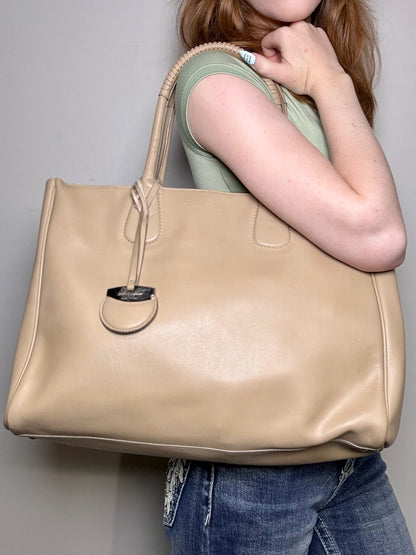 Women's Salvatore Ferragamo Solid Leather Pre-owned Beige Print Large Purse