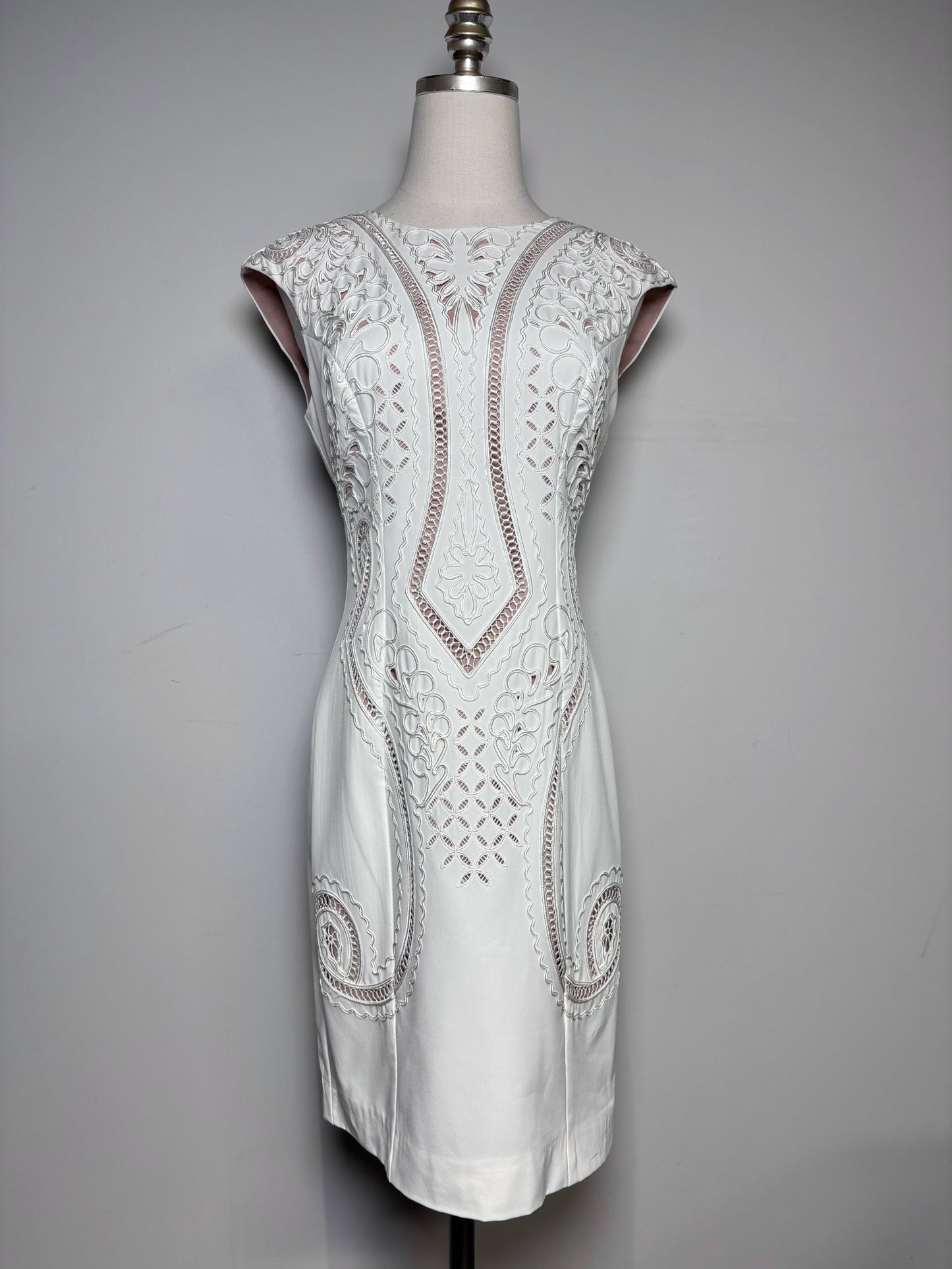 Women Size 6 Karen Millen Cream Embellished Women's Polyester Pre-owned Dress