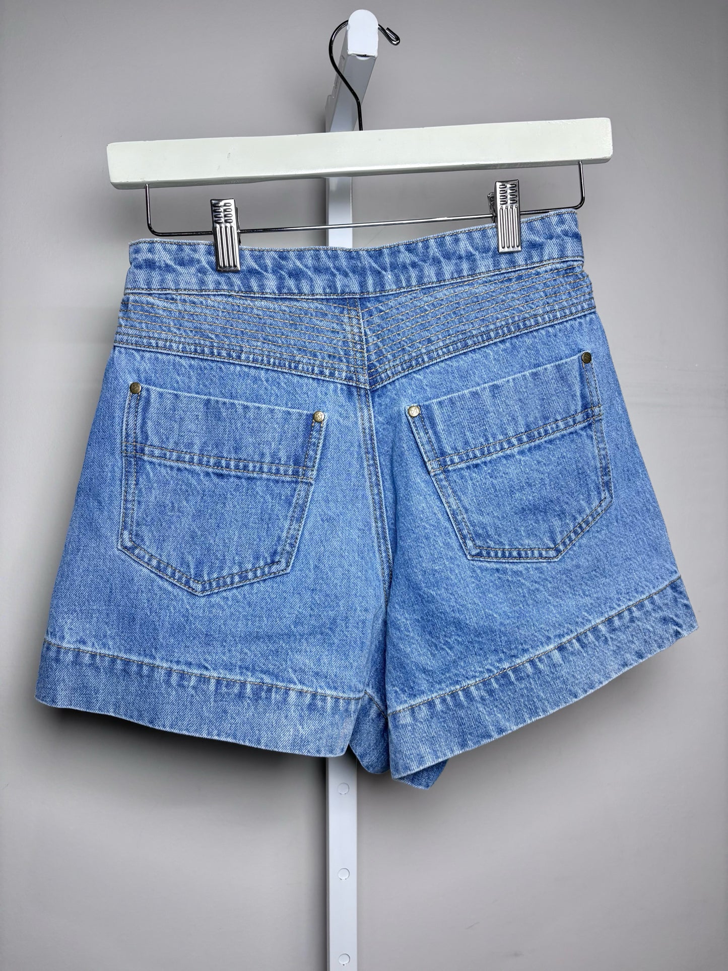 Women Size 2 (S) Kivari Celene Medium Blue Cotton Pre-owned Shorts