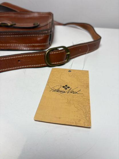 Women's Patricia Nash Solid Leather NWT, Pre-owned Brown Small Purse