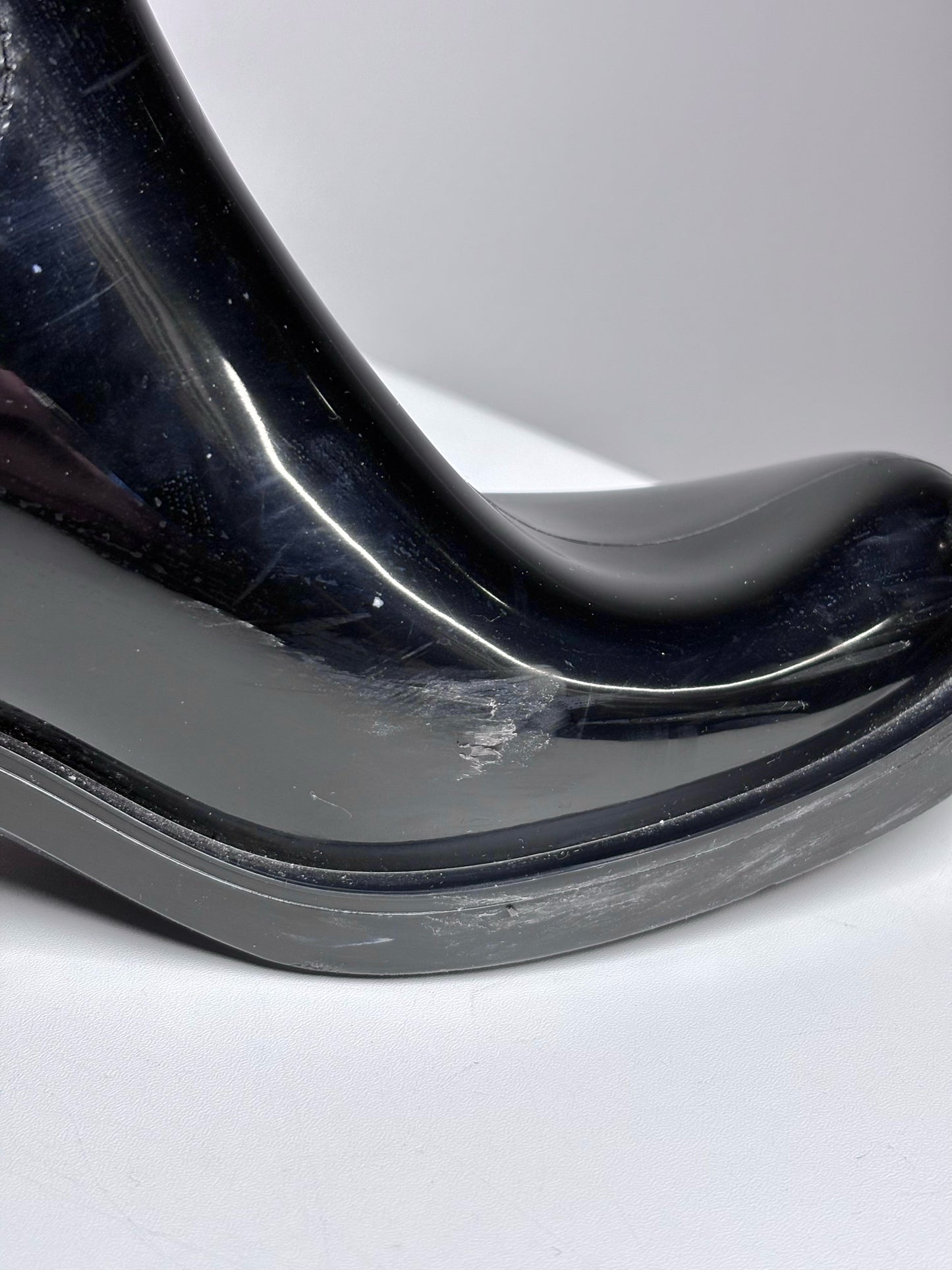 W Shoe Size 39 Gucci Black Rainboots