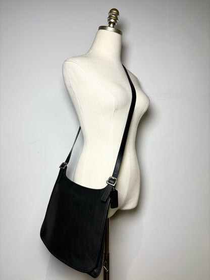 Coach Hippie Saddle Slim 9082  Vintage Leather Pre-owned Black Purse
