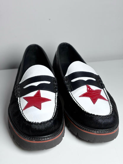 G.H Bass & Co Black, White, Red Leather Pre-Owned Men's Size 11 Men's Loafers