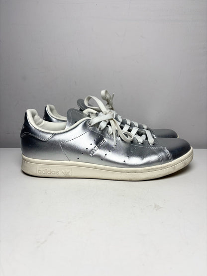 Women's Shoe Size 9 Adidas Stan Smith Metallic Silver Leather Pre-Owned Sneakers