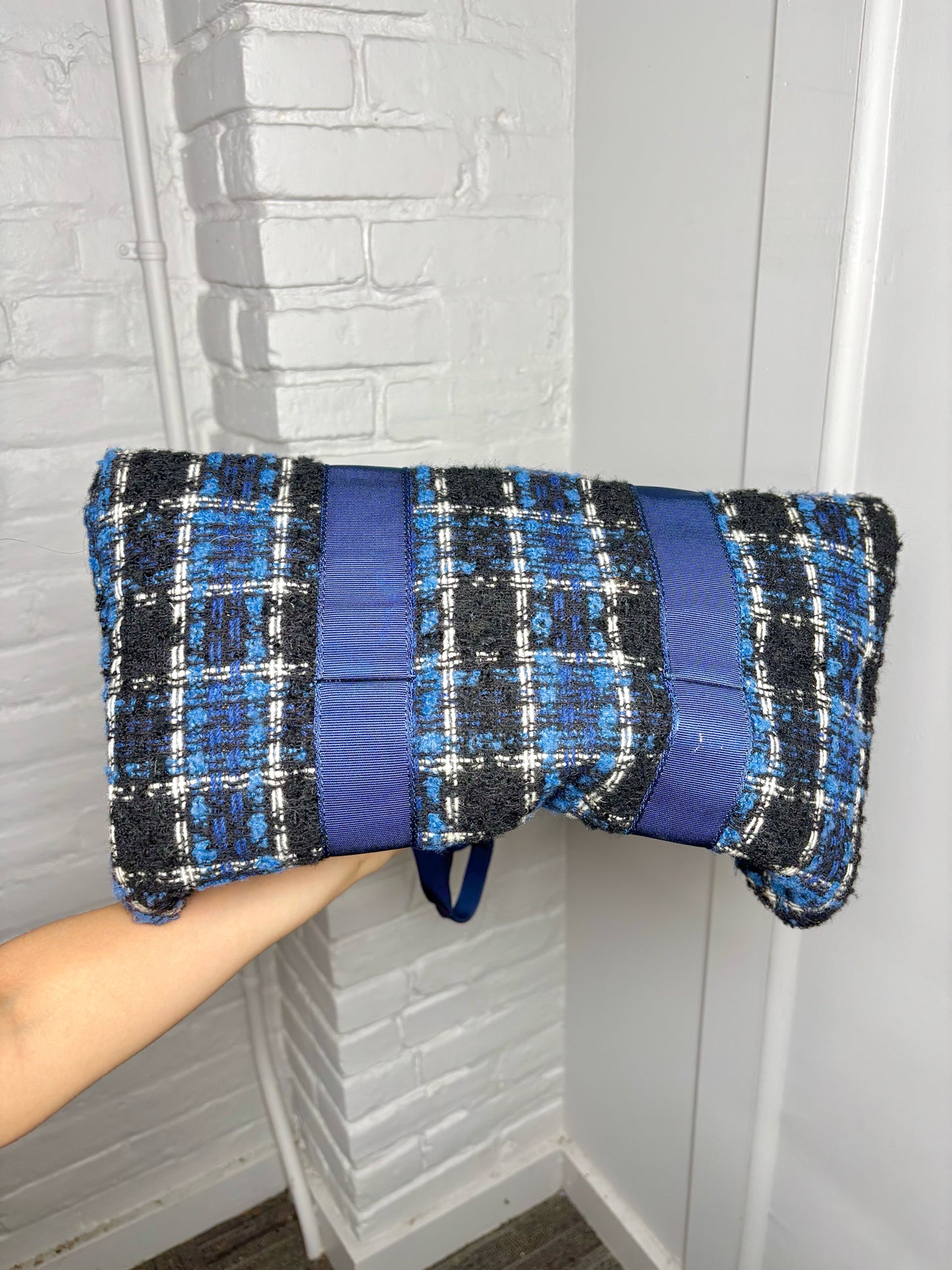 Rue de Verneuil Plaid Wool Pre-owned Blue, Black, Cream Purse