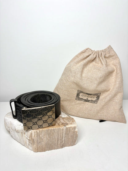 Mens Size 95 cm (38 US) Gucci Black Leather Embossed Men's Belt
