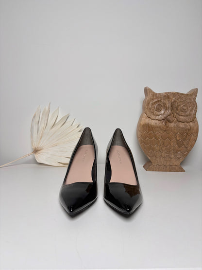 W Shoe Size 6.5 Stuart Weitzman Black Leather Patent NWOT Heels