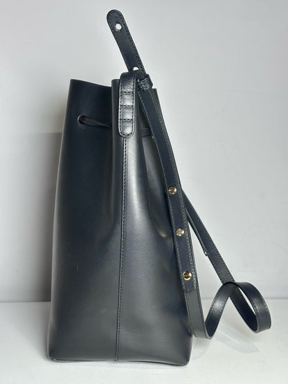 Women's Mansur Gavriel Large Bucket Leather Pre-owned Black/Flamma Red Bag