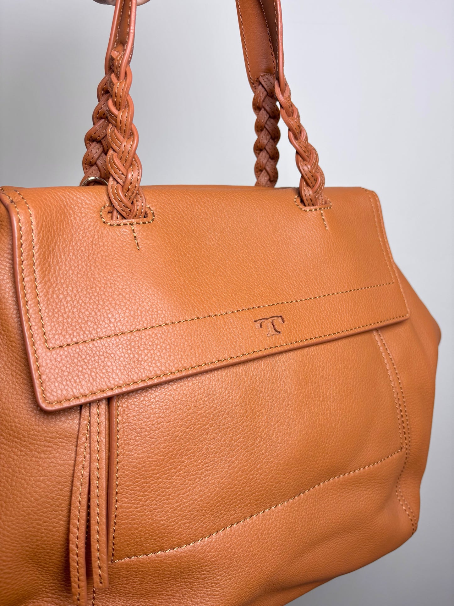 Tory Burch Solid Leather NWT Cognac Half Moon Purse