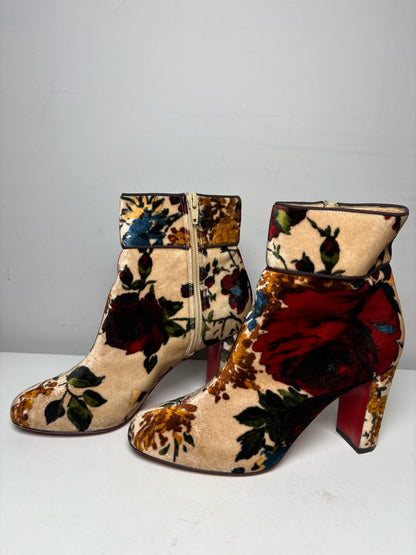 Women's Shoe Size 38.5 Christian Louboutin Moulamax Cream Velvet Floral Pre-Owned Boots