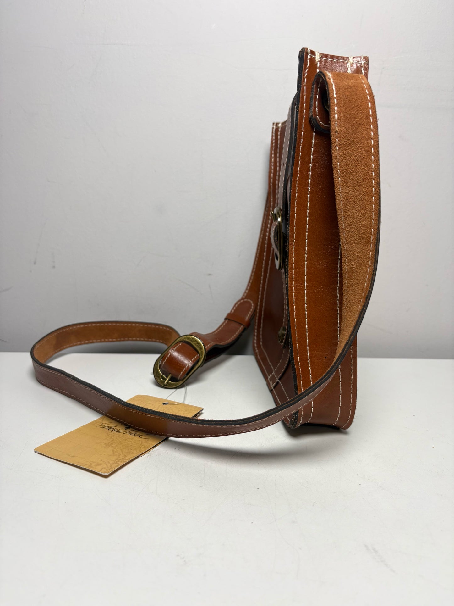 Women's Patricia Nash Solid Leather NWT, Pre-owned Brown Small Purse