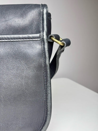 Coach Solid Vintage Leather Pre-owned Black Genuine Leather Small Purse