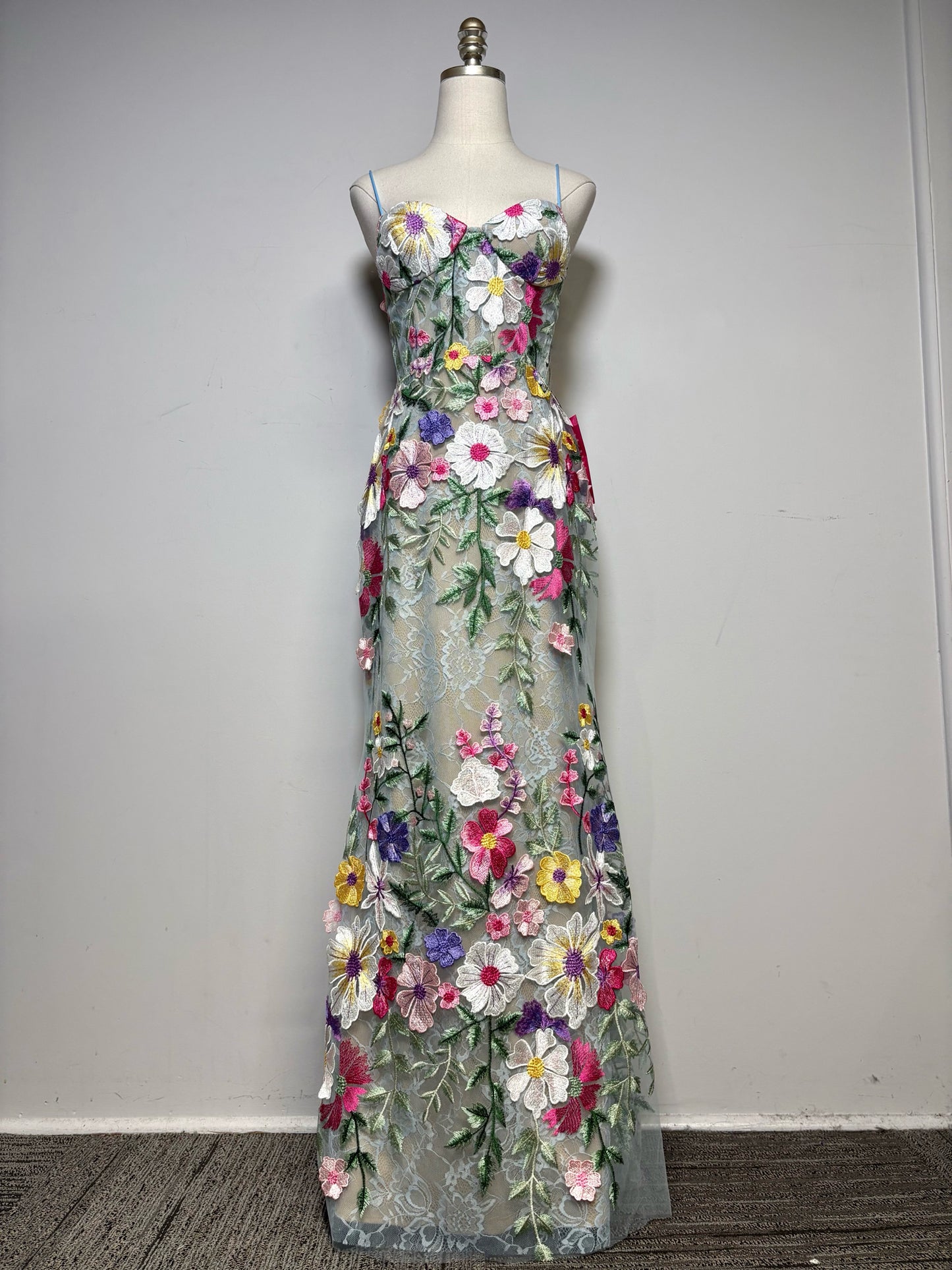 Women Size 6 Mac Duggal Multicolor Floral Women's NWT Gown