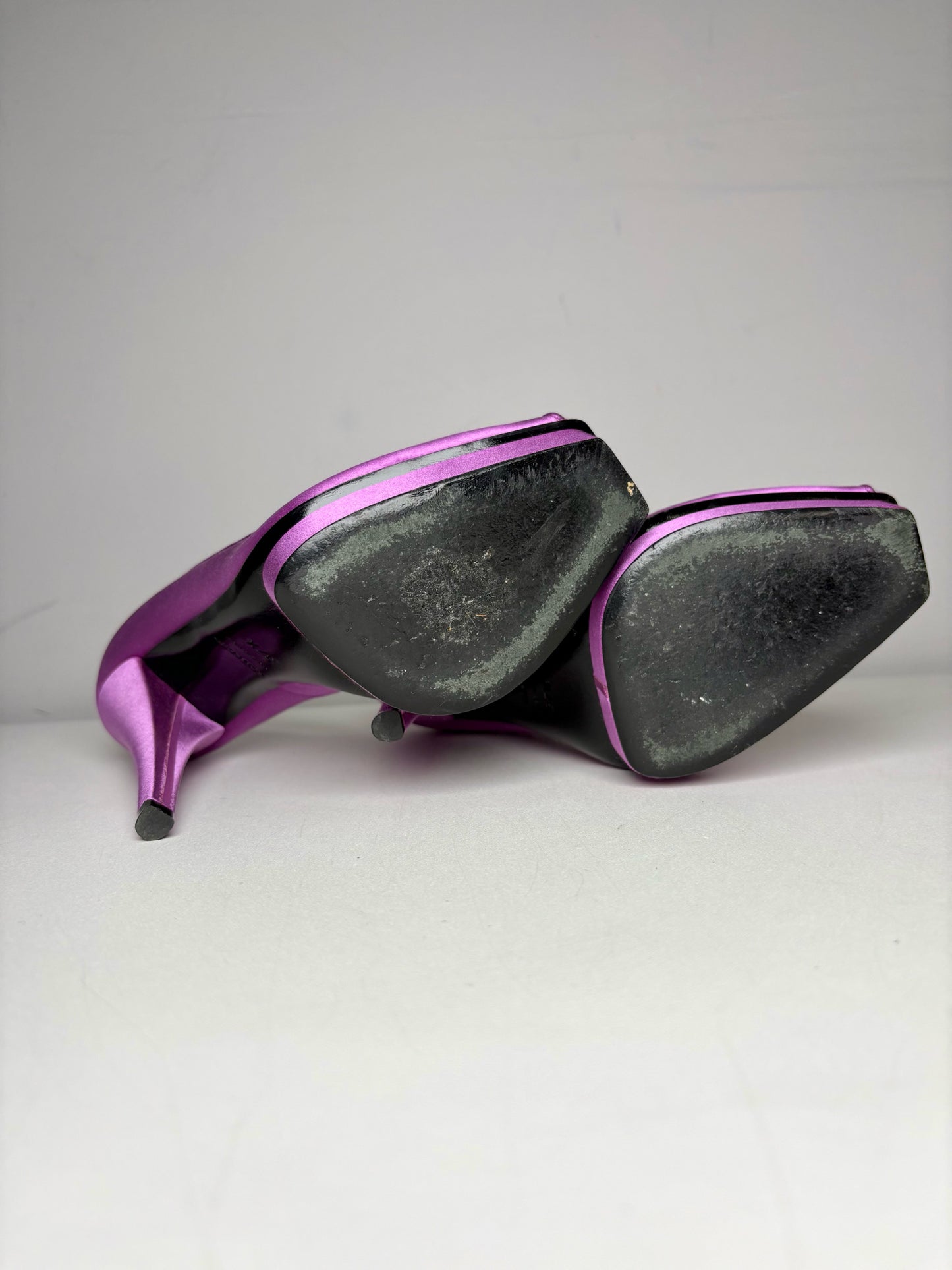 W Shoe Size 37.5 (7.5) Tom Ford Purple Satin Platform Pre-owned Heels