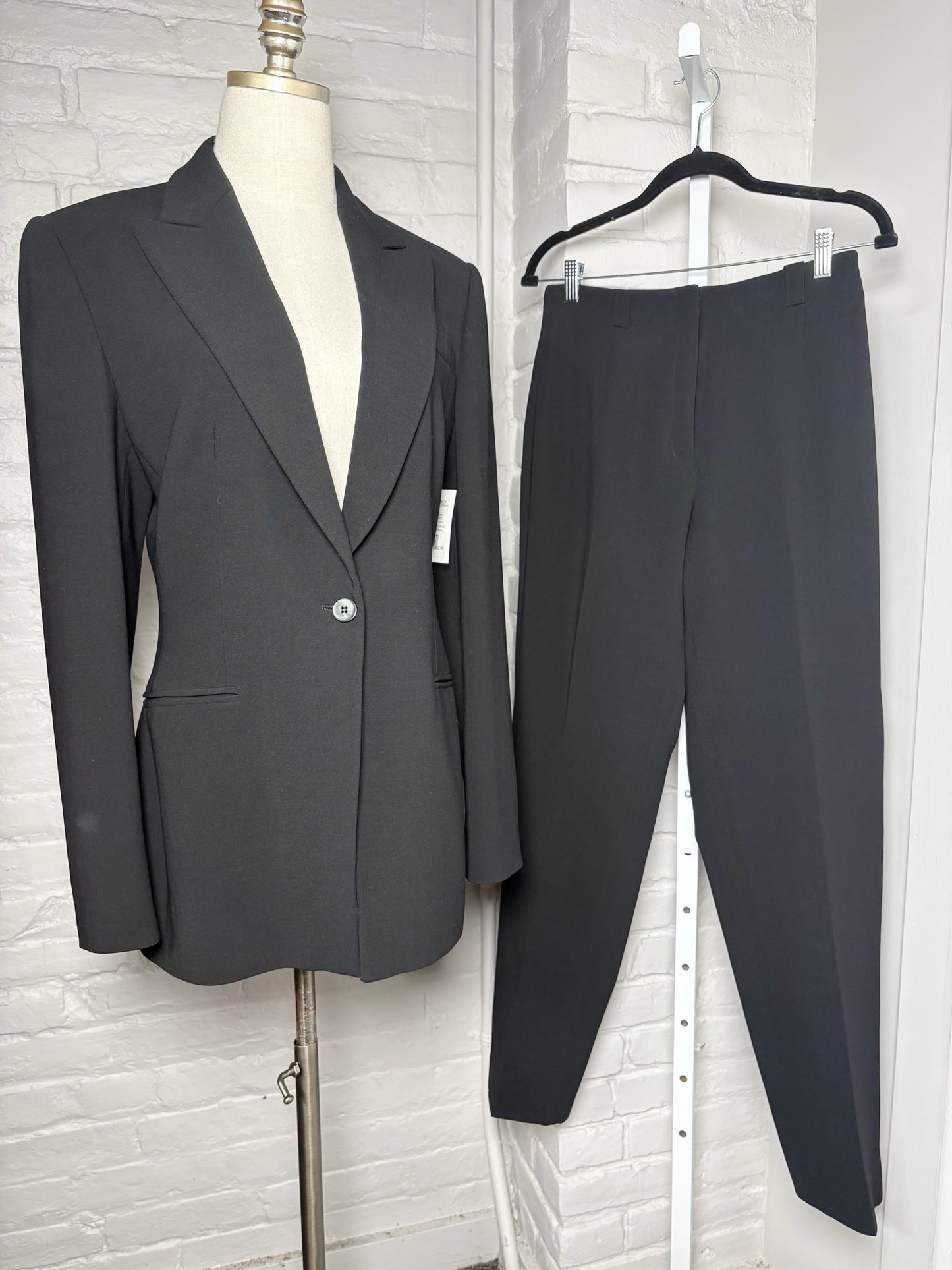 Women Size 48 (10, US) Giorgio Armani Black Long Lapels Blazer