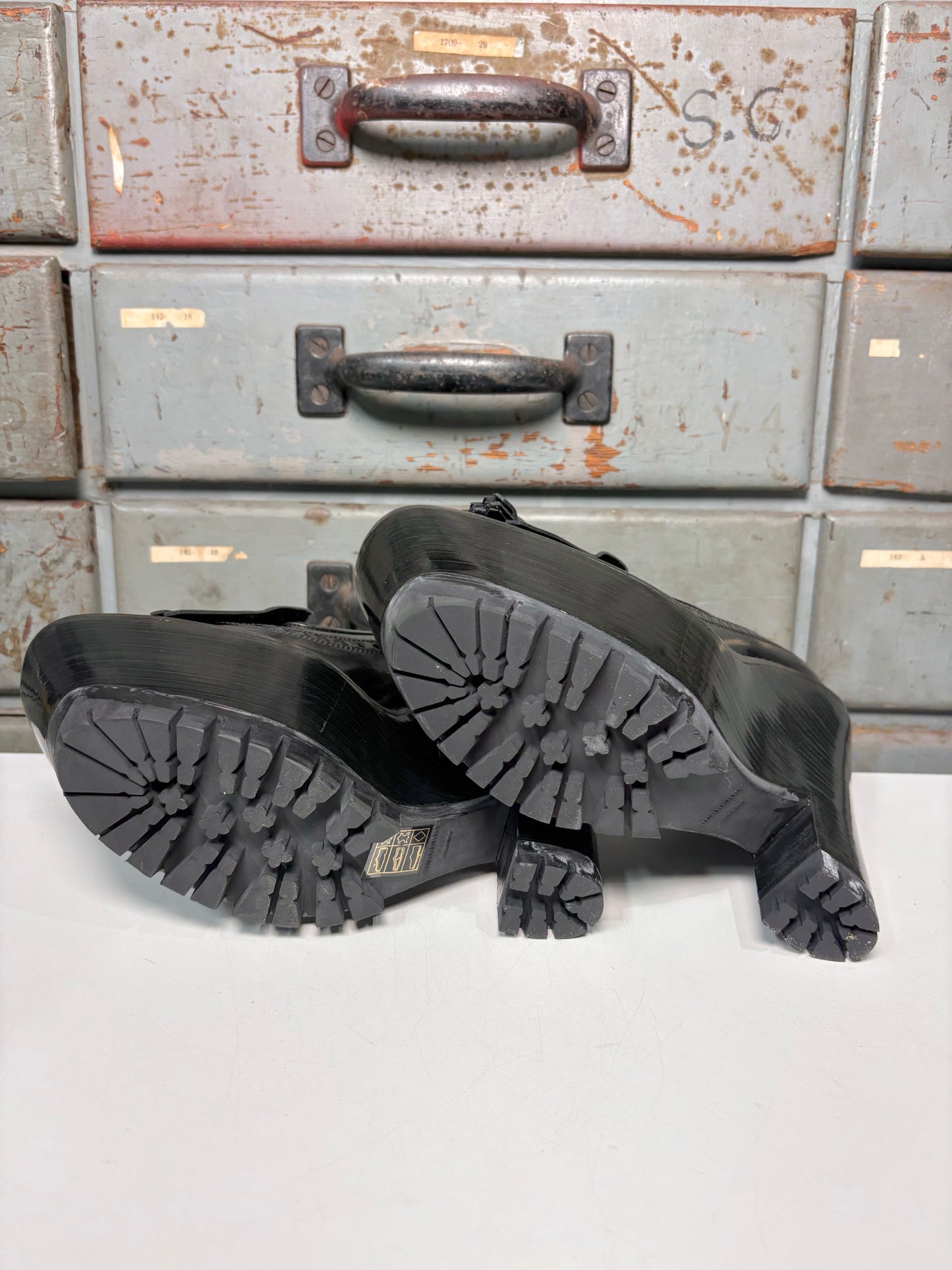 W Shoe Size 39 (8.5 US) Burberry Black Leather Prorsum Platform Loafer